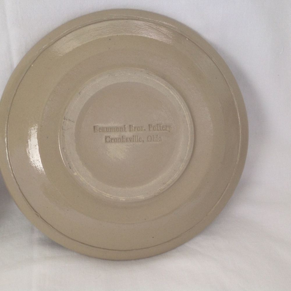 Beaumont Pottery decorative plates - Picture 4 of 4